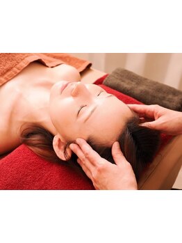 ヘッドスパで癒されたい