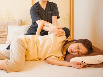 アンジャリ(Anjali)の写真/《眠りのリラクゼーション》和モダンで落ち着いたまどろむ空間◎ヨガインストラクターによる心地よい施術☆