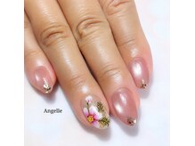 アンジュレ(Angelle)