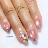 アンジュレ(Angelle)
