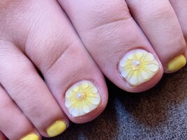 イエローフットネイル
