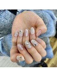 キラキラストーンネイル