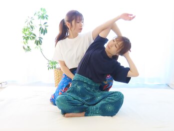 ふわっとリリィ(ふわっとLily)/肩、腕、背中がぐう～っと伸びる