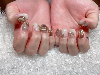 レアネイル 新宿(le'a nail)/ゴールドニュアンスネイル
