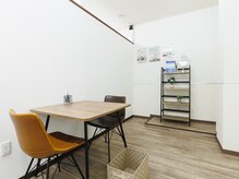 リリービューティーラウンジ(Lily Beauty Lounge)の雰囲気(清潔感溢れる店内★カウンセリングコーナーでしっかりご説明。)