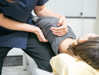 シセ 横浜店(si’se)/【小顔・姿勢・骨盤矯正・痩身】