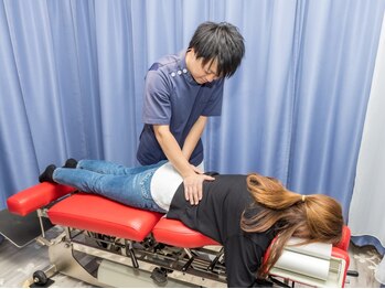 タクミ整骨院(TAKUMI整骨院)の写真/【国家資格者がお身体の歪みを見つけ 根本改善☆】骨盤矯正で全身の歪みを調整し、症状改善に繋げます！