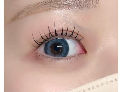 イー アンド アイズビューティー 狐島店(e& eyes beauty)の写真