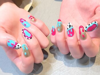 【Takeshita】ぷくぷくネイル