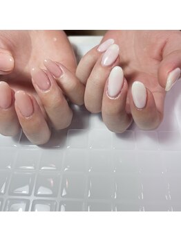 プリュネ(Prune)/ホワイト/ピンク/ちゅるん