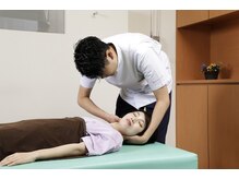 さくらリバース治療院 名東高針/頸部整体