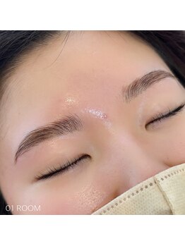 ワンルーム(01 ROOM)/ハリウッドブロウリフト