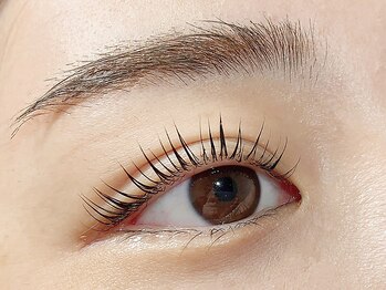 アイラッシュサロン エフ(f)の写真/丁寧なカウンセリングでお客様の理想のお目元を叶えます♪高濃度ケラチン使用,プレミアムまつ毛パーマも◎