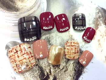 クリスタルネイル ボンベルタ橘店(CRYSTAL NAIL)/ツイード×チェック