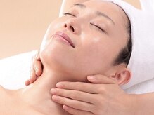 メナードフェイシャルサロン 伊那狐島