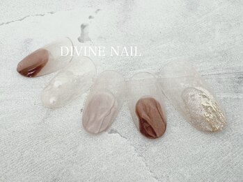 ディバイン ネイルズ(DIVINE NAILS)/ ジェルアートやり放題