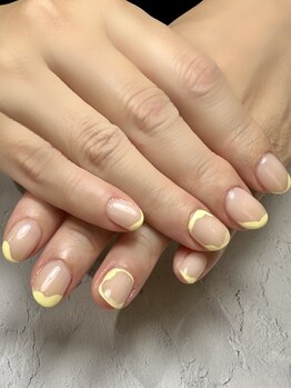 春ネイル/ニュアンス/黄色