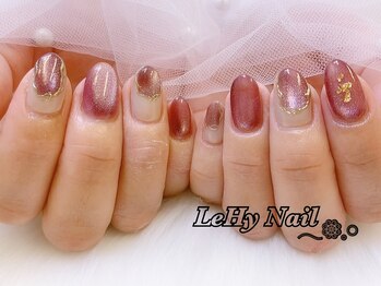 レヒネイル(LeHy nail)/マグニュアンスネイル