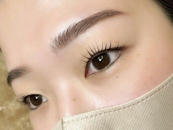 ノーラ(Noora)の写真/人気のアイブロウで眉を整え美人な印象へ！メイクがなじむ理想の仕上がりを体験してみませんか☆