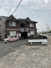 リシア(Re.sia)/こちらの建物です♪