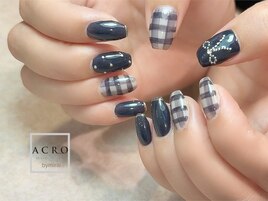 秋のチェックネイル