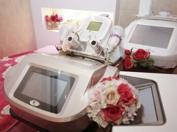 サロンドエステ エレガンス(Salon de Esthe Elegance)の写真/【最強3痩身機】ボディやりたい放題◎フェイシャル付180分￥16000→￥15000☆本格集中施術で美ボディ作りを