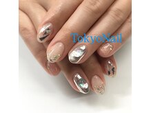 トーキョーネイルの雰囲気（オフィス系も華やか系も好みのネイルが楽しめます）