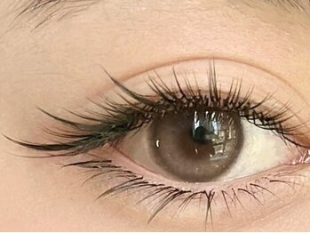 アラーナサロン(Arana salon)の写真/【池袋エリアで好評♪】韓国束感・ワンホンまつエクまで★カラーエクステで垢抜け!イベント向けカラーも◎