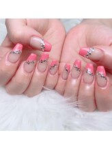 ピンクフレンチ×ビジュー