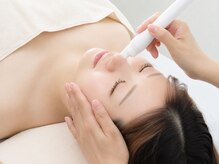 ローズ 門前仲町(Rose)の雰囲気（ピーリング＋毛穴洗浄後、鎮静パックで肌に潤いを閉じ込めます。）