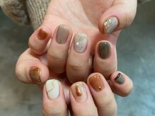 カーティシーネイルズ(curtisii NAILS)/