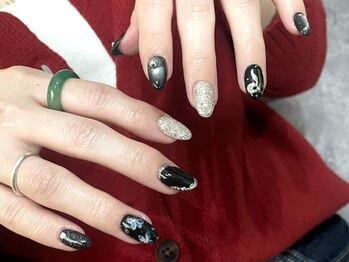 サロンネイルス(SALON NAILuz)の写真/ 全メニューにこだわりの施術で持ちUP◇《甘皮角質ケア・フィルイン・ハードジェル・マッサージ》