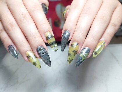 アンバーテン(Amber10)の写真