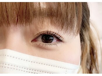 ニーチェ アイ(niche eye)/プランプラッシュリフト