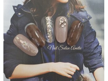 ネイルサロン アミティエ(Nail Salon Amitie)/ニュアンス綺麗めシェルネイル