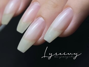 リライヴィー(Lyreivy)/ベースから丁寧に作りこむ