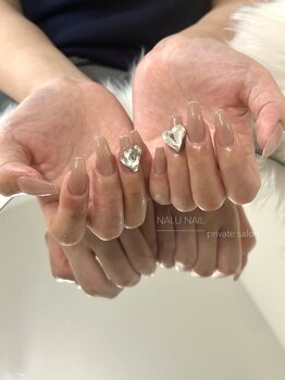 綺麗めデザイン