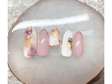 ミルネイル(Mil Nail)/大理石風ネイル