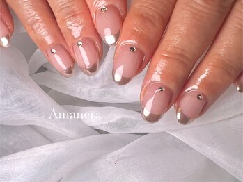 アマネラ(Amanera)/ミラーフレンチネイル