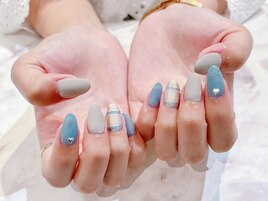 #チェック #マット #秋ネイル