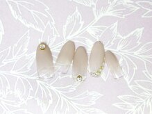 ネイルライフ(NailLife)/ビジューネイル