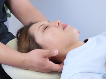 Root整体院【首・肩こり/腰痛/根本改善】の写真/慢性的な首肩こりを根本改善◎PCやスマホで固まった首肩こりを根本から改善！【首肩こり整体3,600円】