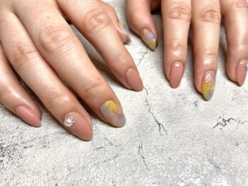 ビューティーサロン リンド(Beauty Salon Lindo)/大人ネイル　パステルネイル