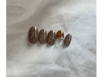 アミュレット(AMULET)/10月定額　4950円(税込)