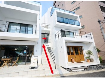 ビーキューオーエル(美QOL)/駅から店舗への道順