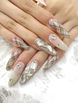 ネイルサロン エーナイン ザ ビッグ豊平店/デザインネイル