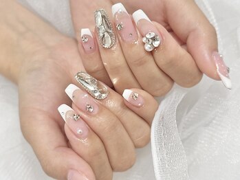 ネイルサロン BEの写真/【ずっと当店オフ無料!!/何度でも同価格♪】カラー変更可能◎デザイン多数★シンプル~華やかまでお任せ♪