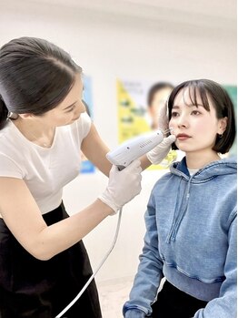 アモーラ(Amora)の写真/顎下、フェイスラインの脂肪が気になり悩んでいる方へ！【モニター限定価格あり◎】