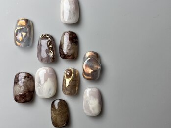 ミラ(milla.)の写真/"色"で"魅力"を引き出すnail salon/季節やtrendに合わせたdesignをご用意。何気ない日常にも、ときめきを…