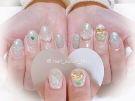 メンカラグリーンコーデ